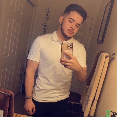 Alans_cama's tweet photo. #NewProfilePic https://t.co/3dlWTGSjDN