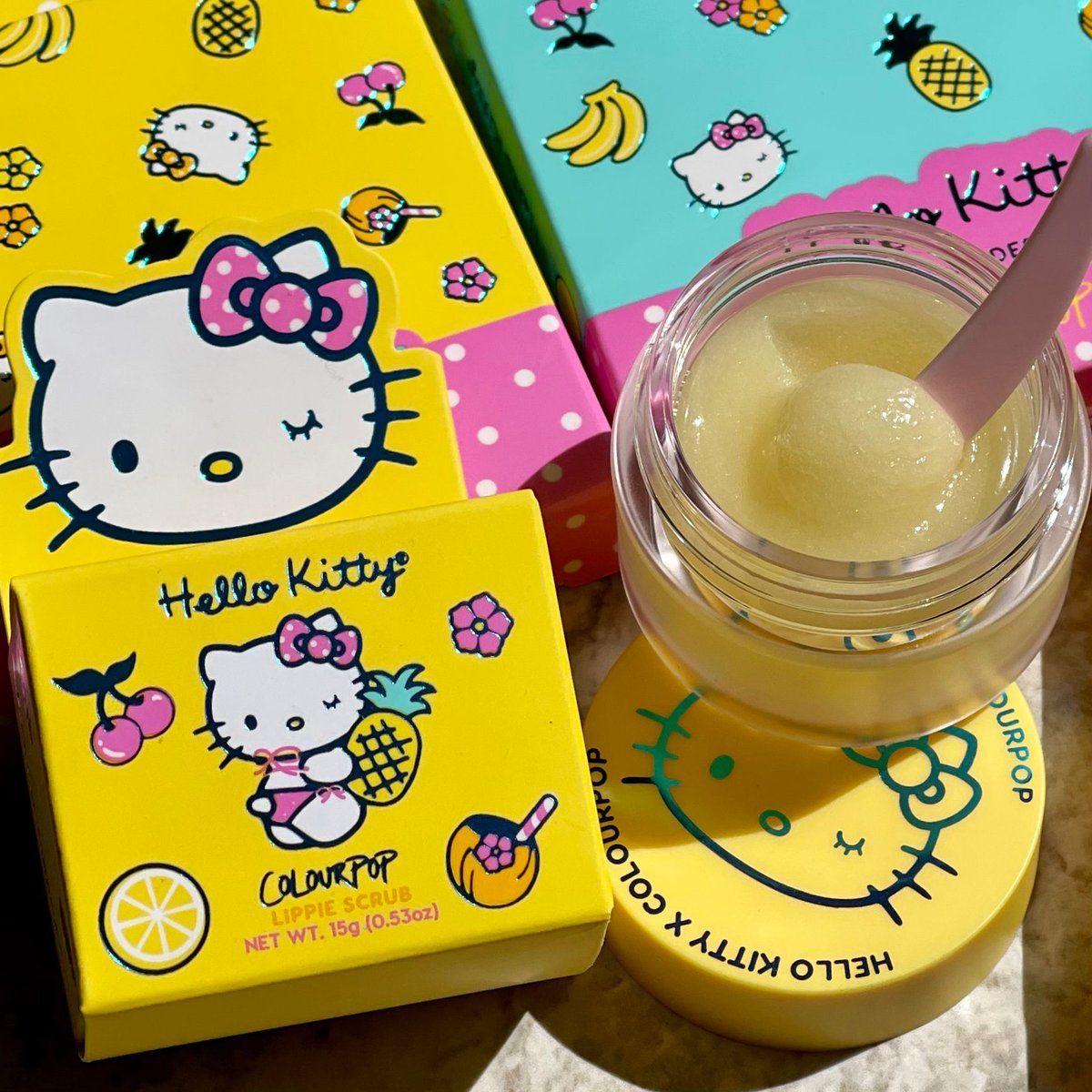 ColourPopCo's tweet photo. β¨πpineapple pop lippie scrubπβ¨
what's your favorite fruity flavor? π¬π
IG | makeup.julianna
#HelloKittyXColourPop https://t.co/8YlGNLj5KE