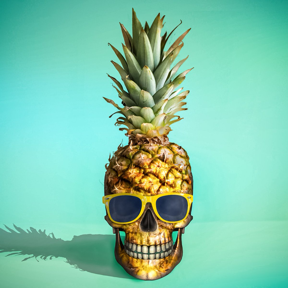 PeteKlassen's tweet photo. Just messin' around over here...

#adobephotoshop #summer #pineappleskull https://t.co/yqQgtiTI6d