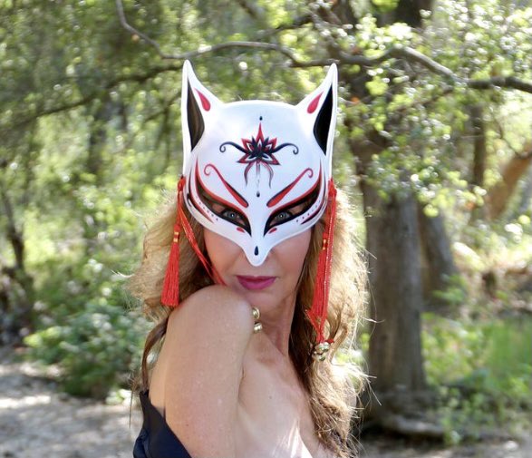 Come get #foxy with me in the forest!!  #kitsune #cosplay photos by @mystiqueshow1 #patreon #of #free<a href="/tag/foxy"class="tags">#foxy</a><a href="/tag/kitsune"class="tags">#kitsune</a><a href="/tag/free"class="tags"><span>#free</span></a><a href="/tag/cosplay"class="tags"><span>#cosplay</span></a><a href="/tag/of"class="tags"><span>#of</span></a><a href="/tag/patreon"class="tags"><span>#patreon</span></a><a href="/tag/freestuff"class="tags"><span>#freestuff</span></a><a href="/tag/onlyf"class="tags"><span>#onlyf</span></a>