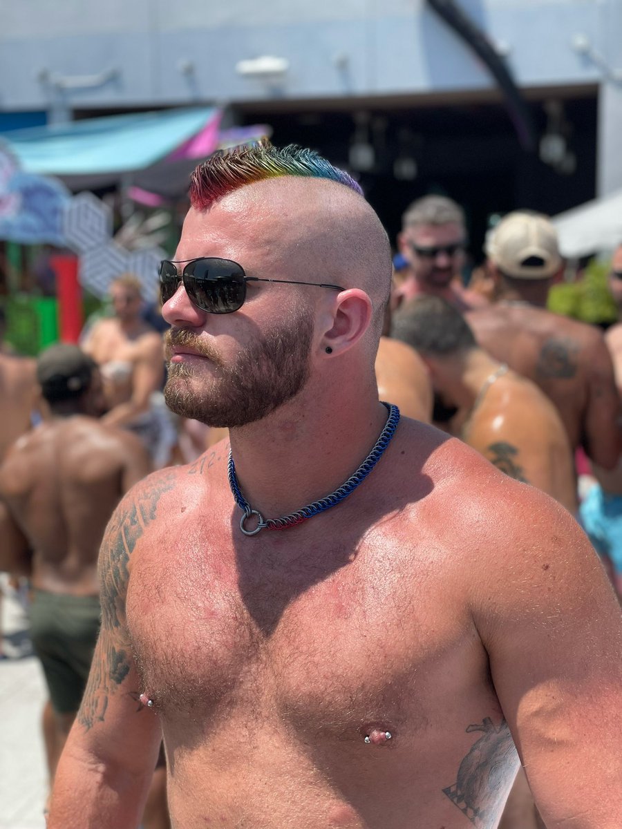TheTitanOfLA's tweet photo. Happy pride muthafuckas! #rainbowhawk https://t.co/1NRRI0WIXi