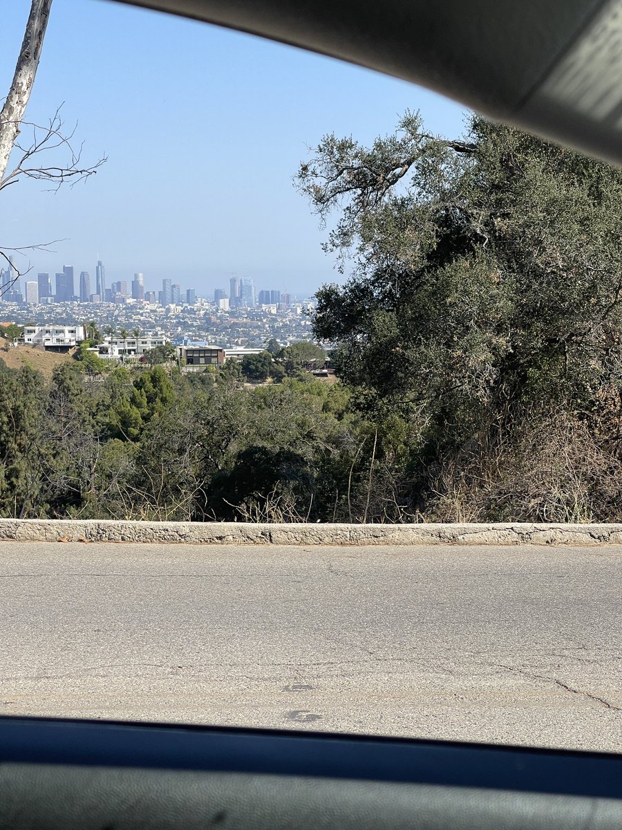 This view is amazing I enjoy visiting this city too much !!!