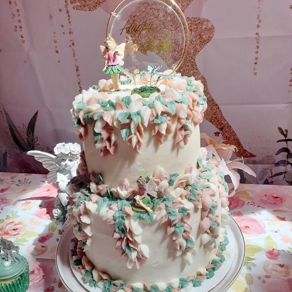 shanmichele27's tweet image. #happybirthday #anotherorder #fairygarden #findthefairies #bakelife #bakersgonnabake