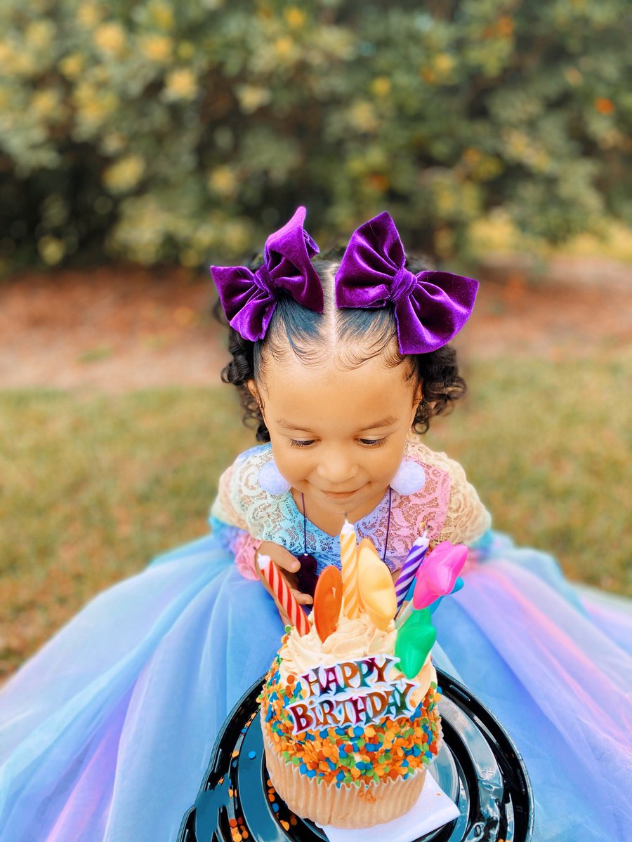 ThatSetter's tweet image. She was the answer to so many questions. A true blessing 🌈💓