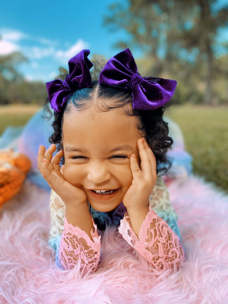 ThatSetter's tweet image. She was the answer to so many questions. A true blessing 🌈💓