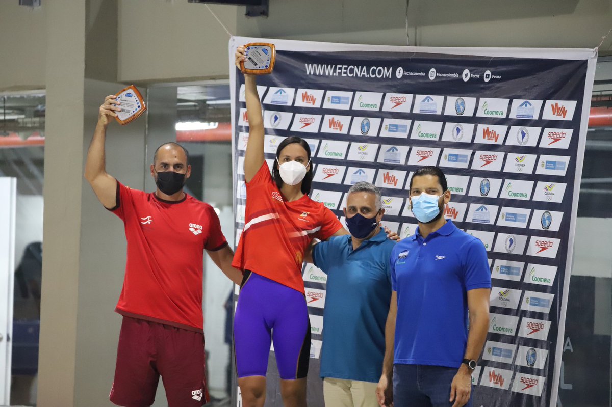 FECNA's tweet photo. 📸 | Las mejores imágenes de la premiación de la clausura del Campeonato Nacional Interligas JUV B- MAY. 

¡Gracias, BARRANQUILLA! 💙 https://t.co/yCzIWTUIam