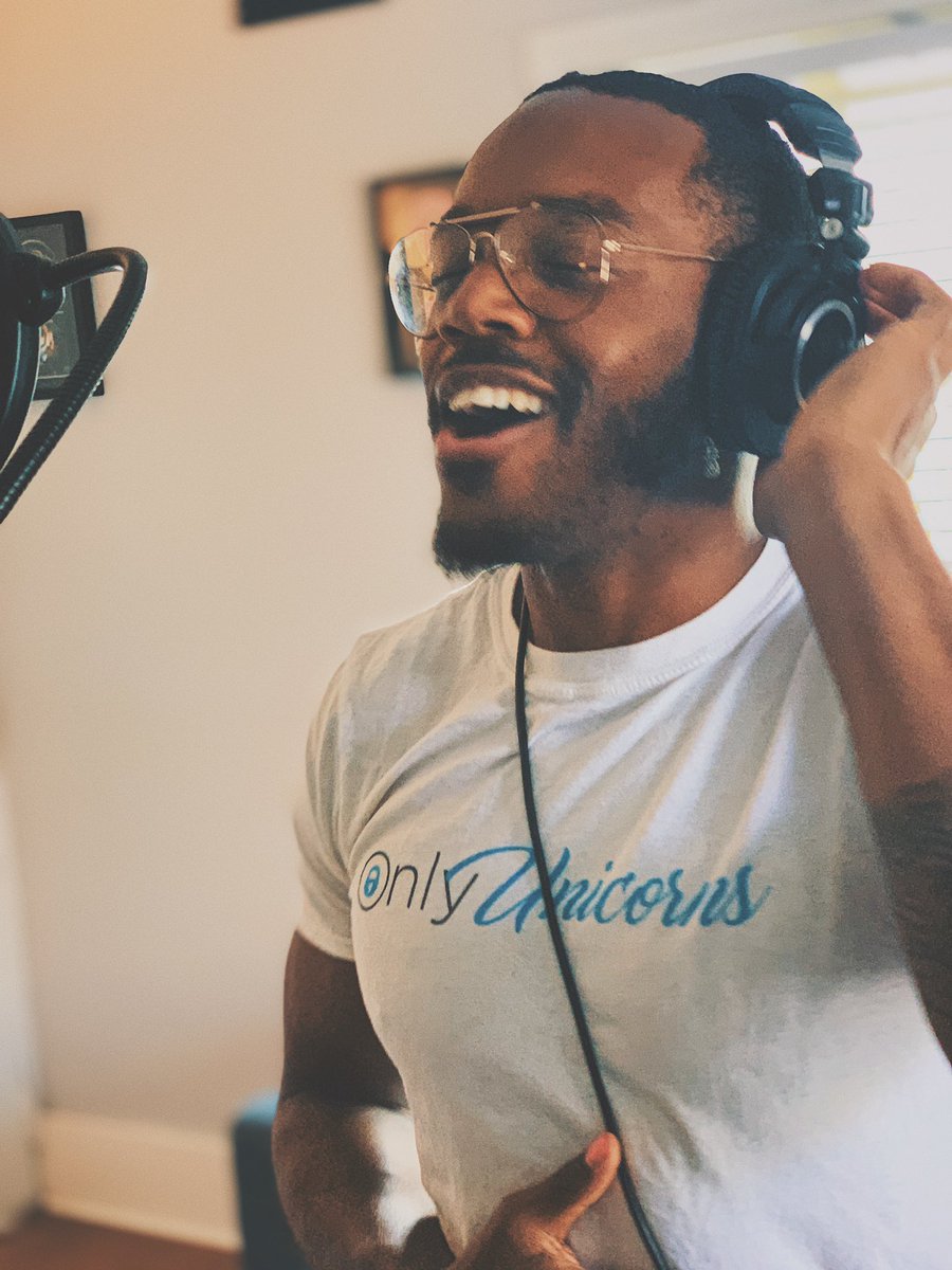 Springwood_'s tweet image. Had a successful and awesome first session with the gifted and handsome @PastorArtMJ !! So excited to be working on his next single!
-
-
-

#pop #music #queer #lgbtq #vocals #lastudio #studio #laproducer #producer #producerlife