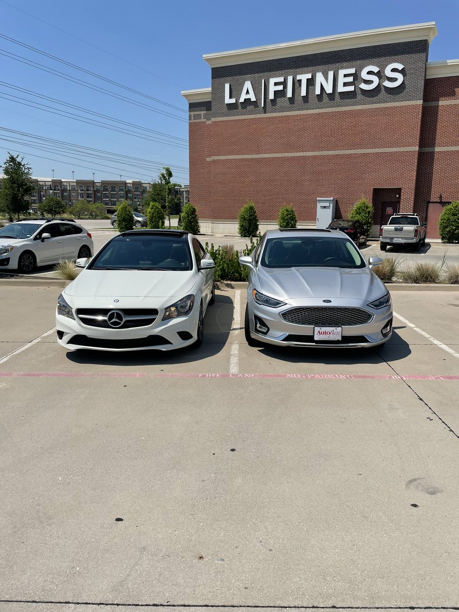 CantStopLott's tweet image. Told my ni**as will be on in a minute…. Told my bihh I’ll be home in a min -@coCash …. #thatnewnew