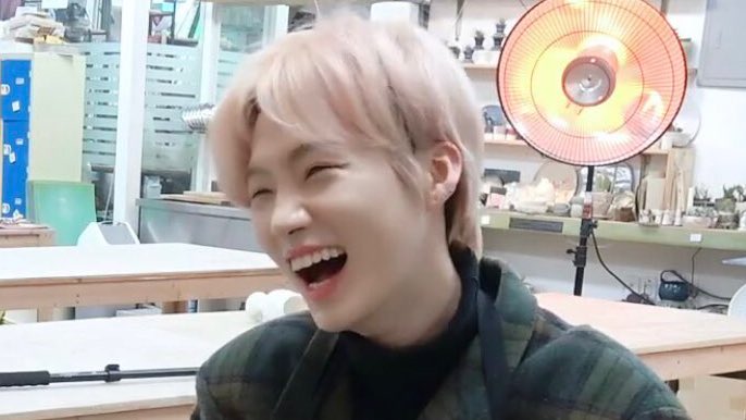 tiny_chanhee tweet picture
