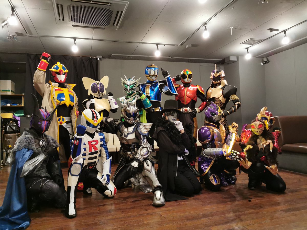 Twoucan 痛い の注目ツイート コスプレ