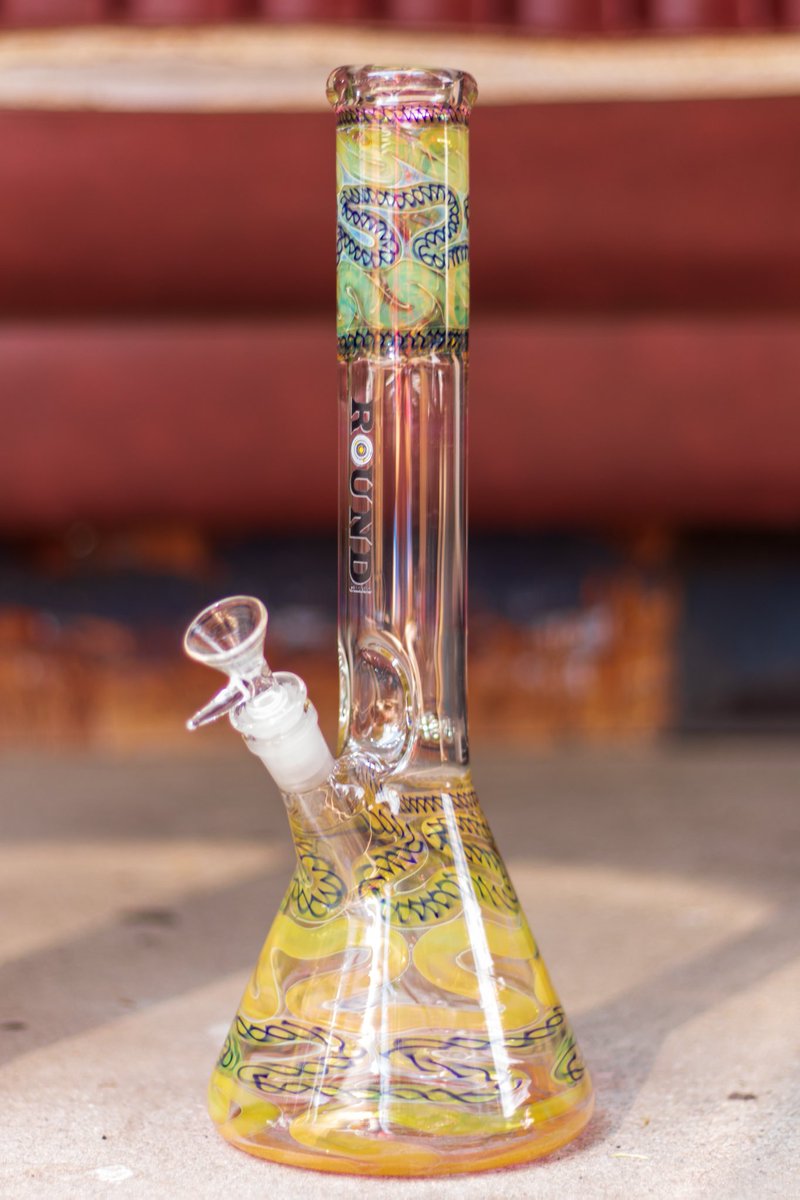 RoundGlassLA's tweet photo. #roundglass #roundglasswholesale #Smokeshops #smokeshop #GlassArt #Glass #glasscomunity #glasspipes #glassofigforsale #glassartofig #glass_art #glass_of_ig #Glassofig #glassblowers #glassblowing #glassporn #AmericanMadeGlass #americanmade #glassblown #art #artofinstagram https://t.co/JKtcWIZ7yn