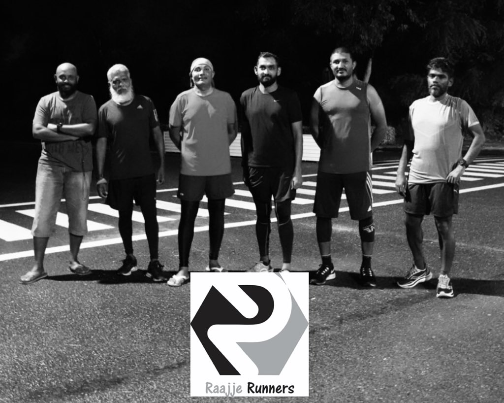 RaajjeRunners's tweet photo. “If you run, you are a runner. It doesn’t matter how fast or how far. It doesn’t matter if today is your first day or if you’ve been running for twenty years. There is no test to pass, no license to earn, no membership card to get. You just run.”
#raajjerunners #runforone https://t.co/KapPisyKST