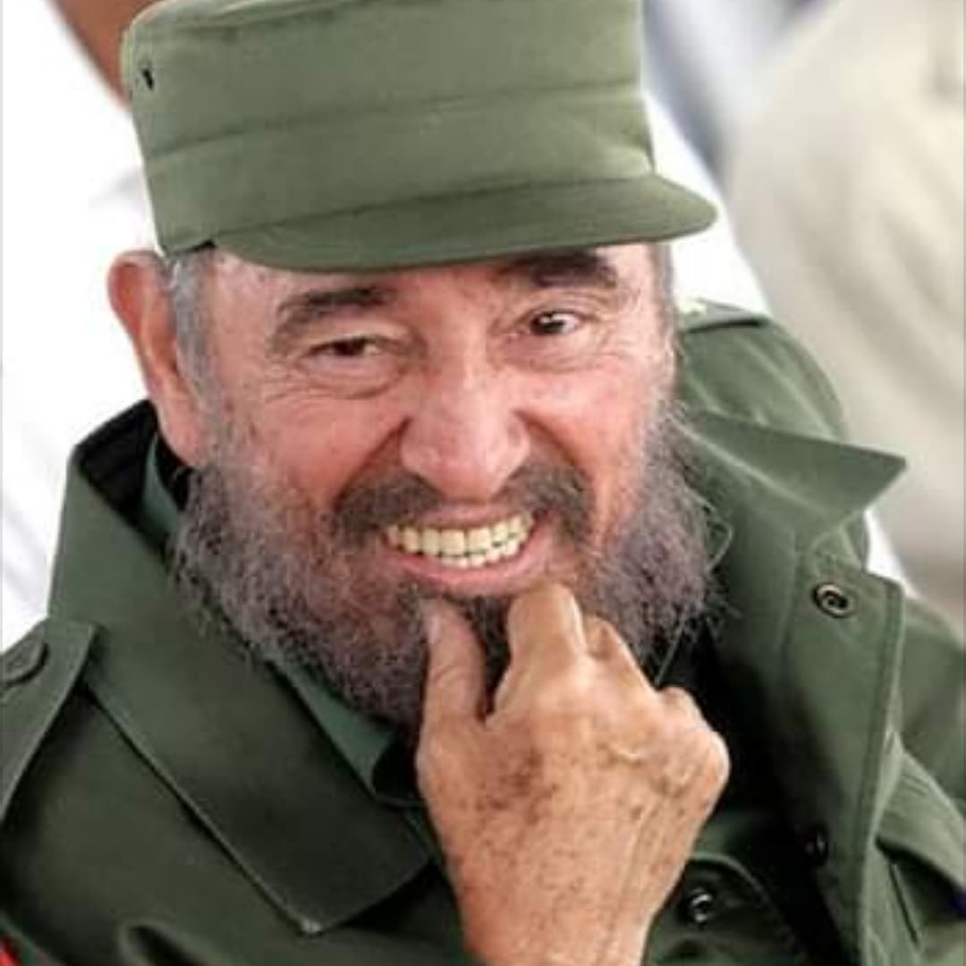 Marice29408309's tweet photo. Unidad y victoria Viva Fidel por siempre en el corazón de todos los cubanos Educación Remedios VillaClara #dmeremedios #DPEVillaClara #CubaEduca #CubaMined #katiaborgesmarrero #daliana_d https://t.co/PcAlxF0iIA