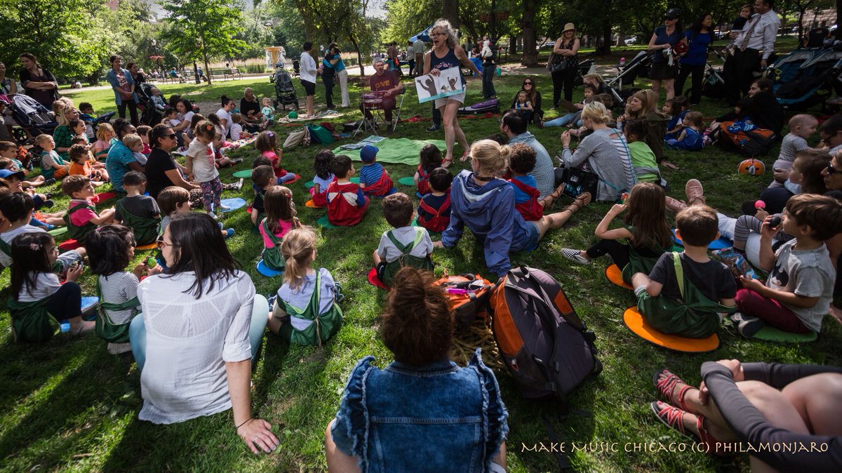 MakeMusicChi's tweet photo. Make Music Chicago is filled with great performances, but we also want you to come out and MAKE music on June 21! From free harmonica lessons to drum circles, check out all our fun and easy opportunities to create music here:  https://t.co/BJqhkltnS3 https://t.co/VyASt4NkHZ