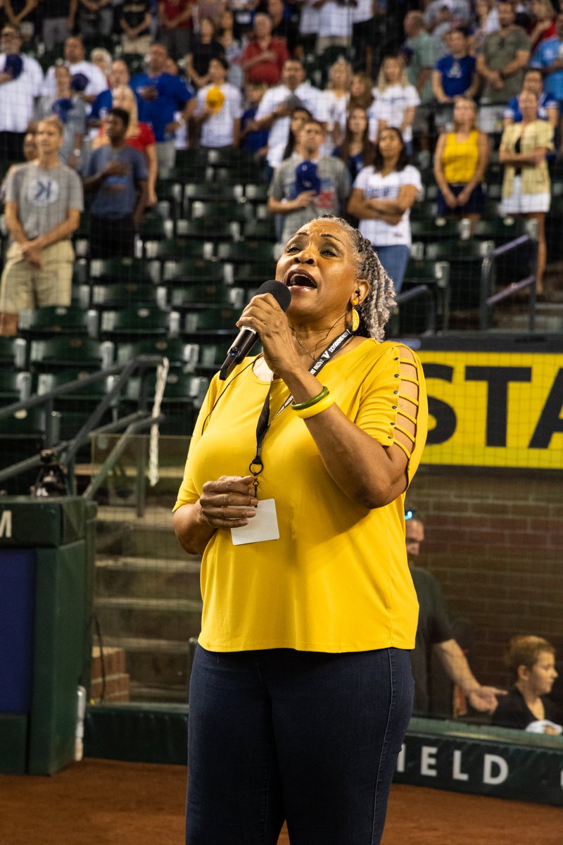 Dbacks's tweet photo. On Juneteenth, members from Pilgrim Rest Baptist Church sang Lift Every Voice and Sing &amp; the National Anthem.

@davematthewsbnd keyboardist Buddy Strong also caught the ceremonial 1st pitch from Rev. Dr. Terry Mackey of Pilgrim Rest which recently celebrated its 99th anniversary. https://t.co/4m7qjVFXg1