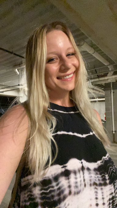 #BlondeBabe 😘 https://t.co/BB5iVi7b8K<a href="/tag/blondebabe"class="tags">#BlondeBabe</a>