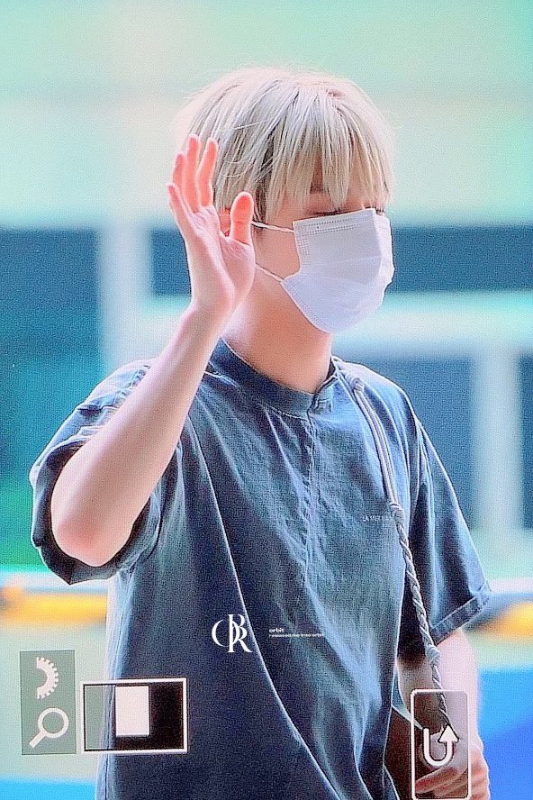 orbit9_'s tweet photo. 210620 👋🏻😴 #태현 #TAEHYUN #TXT https://t.co/PFfpTT53do