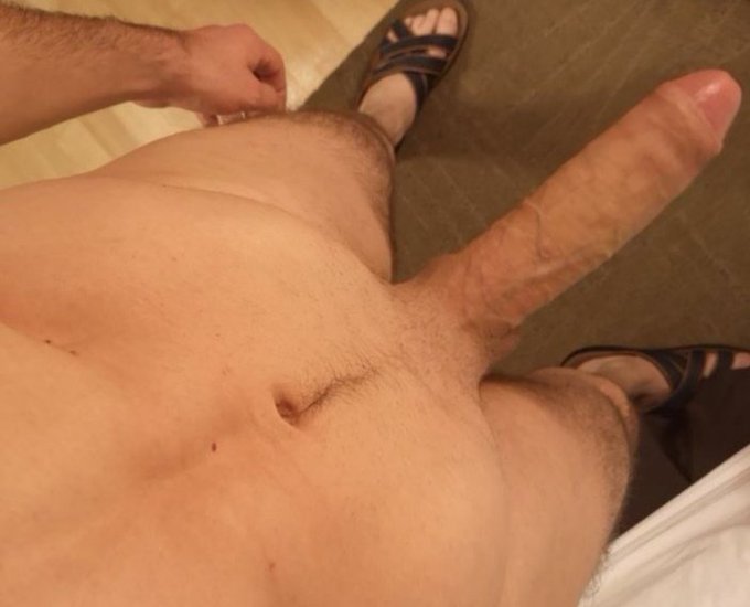 It's Sunday again already... Sigh 😂 Have a good one! 👌So hot here the passed days 😪 #nakedsunday #nsfwtwitter<a href="/tag/sexy"class="tags"><span>#sexy</span></a><a href="/tag/naked"class="tags"><span>#naked</span></a><a href="/tag/nude"class="tags"><span>#nude</span></a><a href="/tag/horny"class="tags"><span>#horny</span></a><a href="/tag/bigdick"class="tags"><span>#bigdick</span></a><a href="/tag/nsfw"class="tags"><span>#nsfw</span></a><a href="/tag/dickpic"class="tags"><span>#dickpic</span></a>