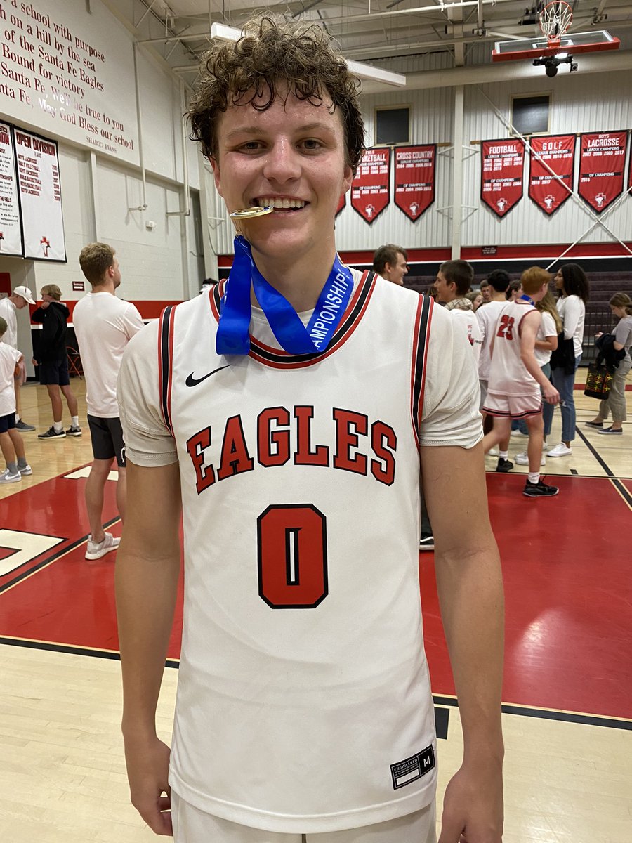 SFC Basketball tweet media