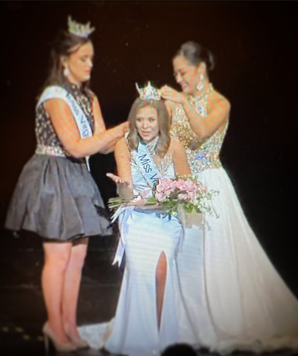 AlluvionStage's tweet photo. Congratulations to Alluvion actress, Tatum Sheppard, for being crowned the new Miss Virginia tonight. She was last seen on our stage in A CHRISTMAS CAROL. https://t.co/3wx17V5LJW