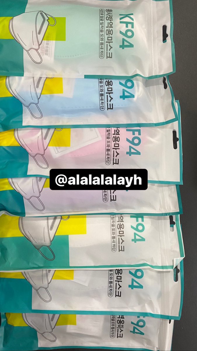 alalalalayh's tweet photo. มาคั้บบ‼️พร้อมส่ง📦
🧤แพ็คละ 35฿🧤(10ชิ้น)
‼️โปร4แพ็ค100บาท ทุกสี‼️
ค่าส่ง30-50🚚
ได้รับของภายใน1-2วัน ทันใช้แน่นอน✅
 #alyhaอัพเดต
#แมส #แมสเกาหลี #แมสkf94 #หน้ากากอนามัย #หน้ากากkf94 #หน้ากากอนามัยkf94 #หน้ากากอนามัยเกาหลี #หน้ากากอนามัยพร้อมส่ง #หน้ากากอนามัยราคาถูก #KF9 https://t.co/EhVuQMGhZD
