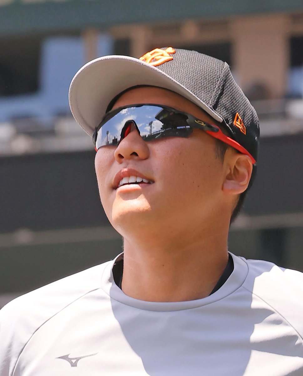 人気SALE，新品】 オークリー サングラス 坂本勇人 野球