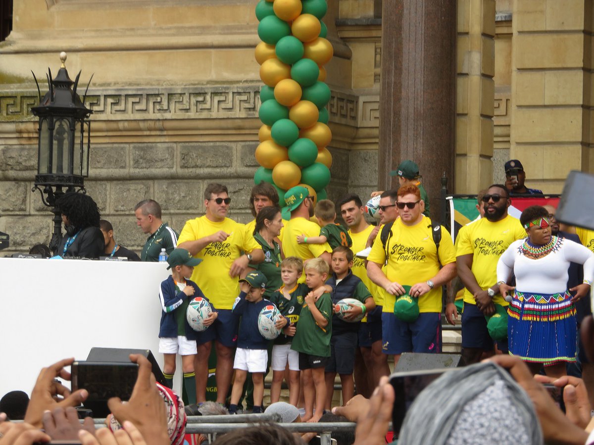 ShopperSAfrica's tweet photo. Father's Day is a holiday of honouring fatherhood & paternal bonds, as well as the influence of fathers in society ! #fathersday #happyfathersday #Dad #Father #appreciation #grateful #StrongerTogether #ThanksDad #MyHero #OurHeroes #SpringbokBusParade https://t.co/DHwJm5iGNn https://t.co/Q5UXJp27Zy
