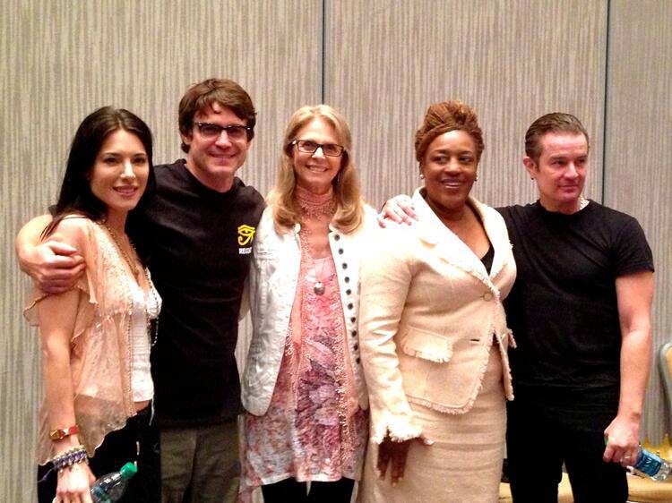 jamie_marsters's tweet photo. Happy Birthday @sjacobsen22 &amp; @mslindsaywagner! I hope you both have a wonderful day! ♥🎂🎁🎉♥ #HappyBirthday @JamesMarstersOf #ThreeInches #WH13 #Warehouse13 @olreid @naoko_mori @EddieMcClintock @MsJaimeMurray @CCHPounder https://t.co/JJcbGbsn1M