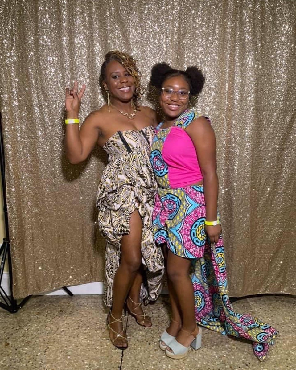 PPearlschatt's tweet photo. Happy #Juneteenth y’all!! https://t.co/7FhpifgBKZ