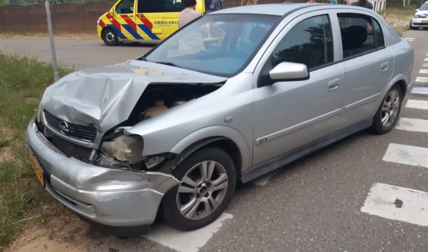 Jonge vrouw gewond bij aanrijding - ..