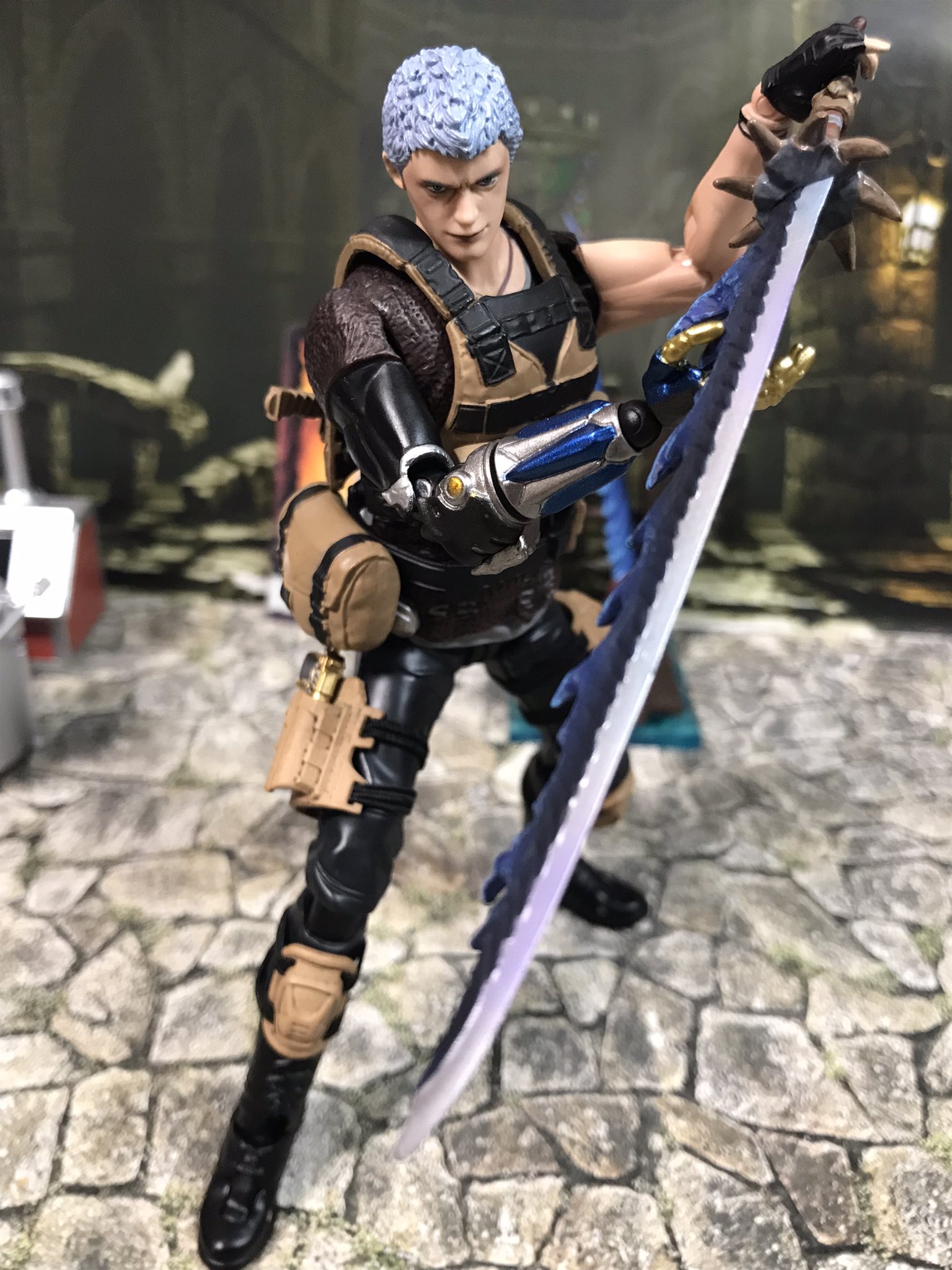 تويتر 波動の奔流者 على تويتر 龍刀 劫火 モンハン 狩猟武器コレクションvol 3 ついに最後の龍刀が 素晴らしきかなこの 刀 ライズに復活しないかな 龍属性のラオシャンロン太刀 龍刀シリーズは3本出てまして 紅蓮 紅蓮 抽選商品 見た目は火焔 劫火です 3