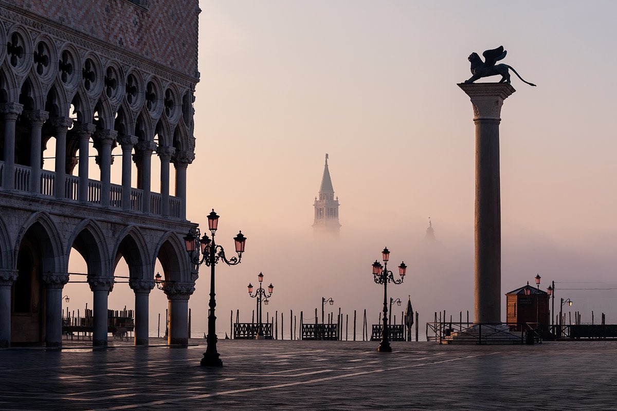 Morning fog in Venice ~ © Nicolò Miana (nikkkkkkk 𝘝𝘪𝘢 𝘐𝘯𝘴𝘵𝘢𝘨𝘳𝘢𝘮)