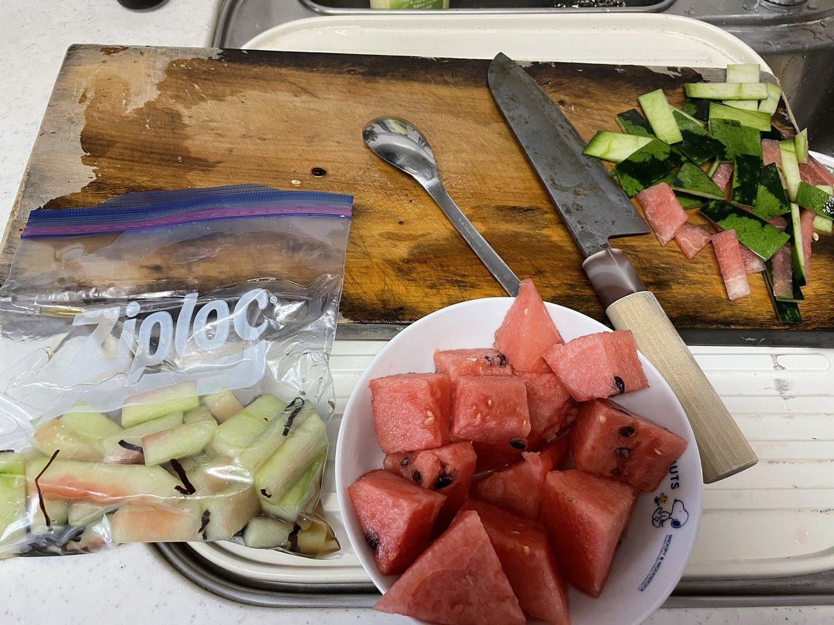 スイカの皮の浅漬け