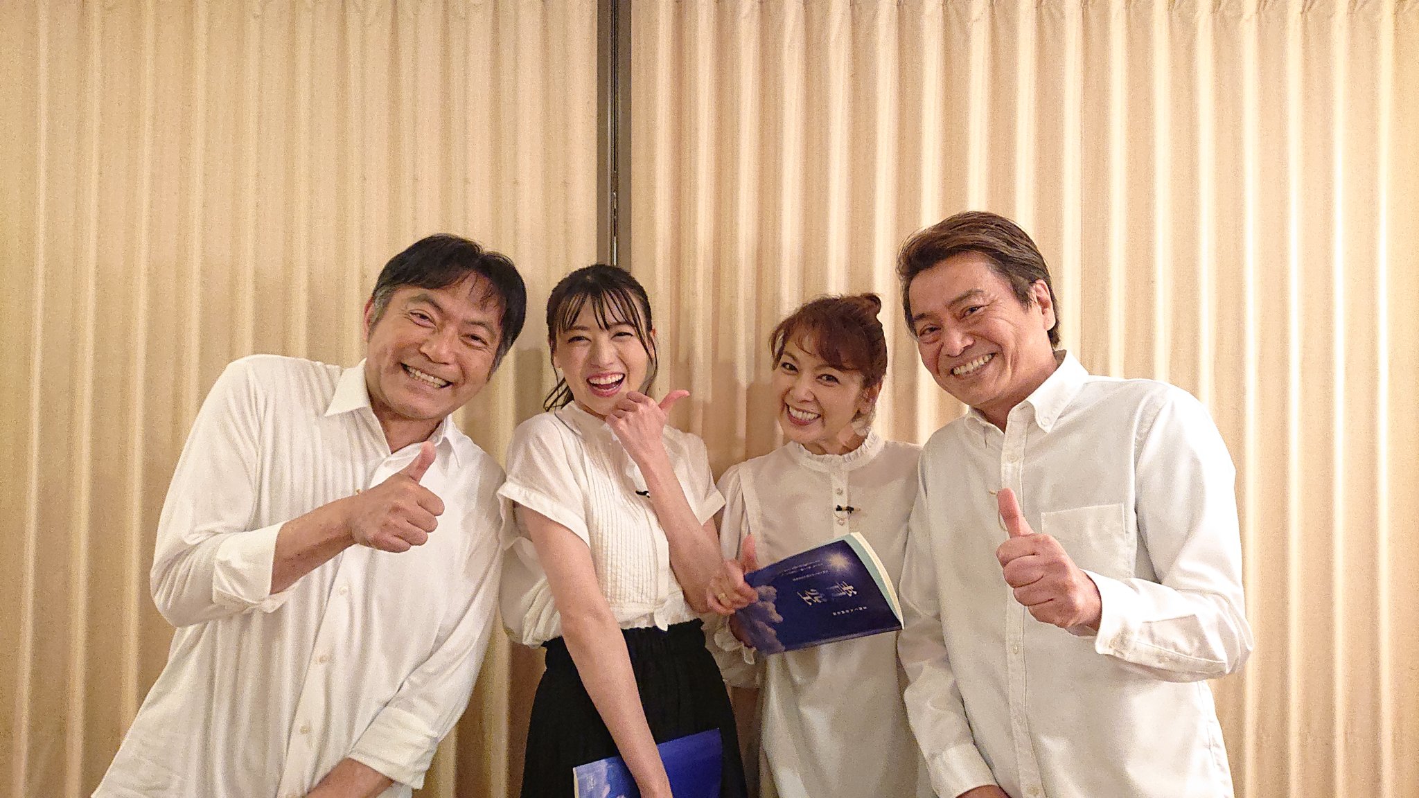 ひらたプロダクションジャパン 平田広明 太平洋戦争末期 武蔵野の山を元気に駆け回り ワイルドに吠えるキジトラがいました 名を 小太郎 といいました 写真は大切な家族と 朗読劇青空 T Co Ftoxebltcu Twitter