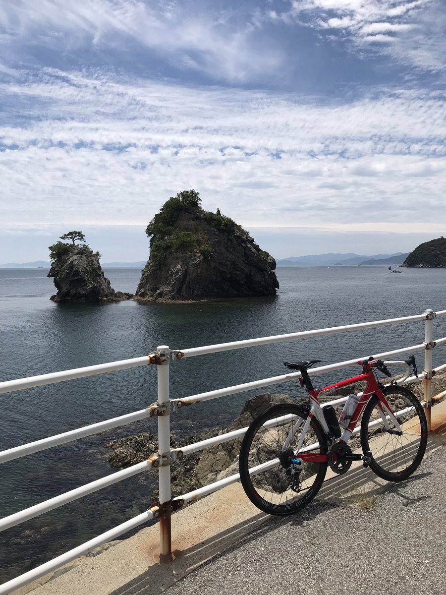 ranpitsu5men's tweet photo. 夏より暑くなく快適天気！

#timecycling #scylon #timescylon #fulcrumfast #fulcrumwheels #selleitalia #selleitaliaslr #sramroad #sramredetap
#タイム #サイロン 
#タイムサイロン
#ロードバイクのある風景 https://t.co/AKRUlPxYZw