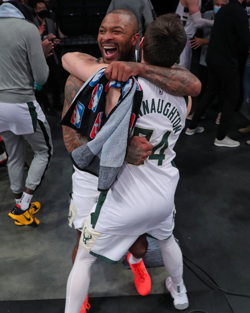 Nick Monroe tweet media