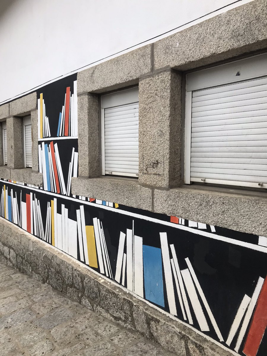 <a href="/ayto_torre/">Ayuntamiento de Torrelodones</a> <a href="/Torreinfo/">Torrelodones.info</a> son casi las 9:00 de la mañana y la biblioteca está cerrada. De nada sirve prometer algo que luego no vais a cumplir.