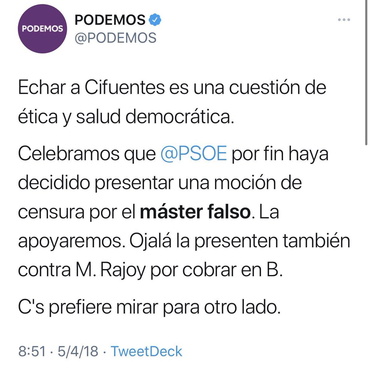 josepramonbosch's tweet photo. Si eres de derechas y te acusan falsamente de tener 1 máster falso, debes dimitir. Si eres de izquierdas y confirmas que tienes 3 máster falsos, te hacen ministra. @ccifuentes versus @Yolanda_Diaz_ https://t.co/COygalCkAf
