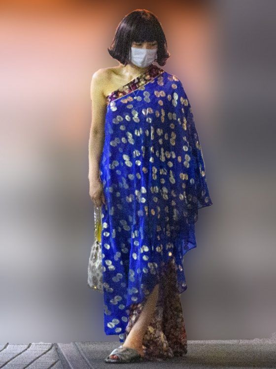 五輪に翻弄された椎名林檎「二の腕、生足」魅せる服で吹っ切れた