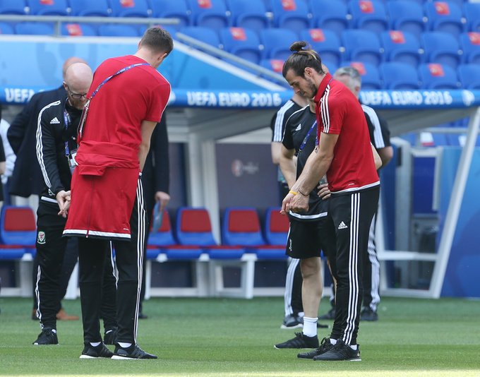 FootyAccums's tweet image. Gareth Bale’s reply to Roberto Mancini's suggestion that Wales were like Stoke:

“I never knew Stoke were that good!”