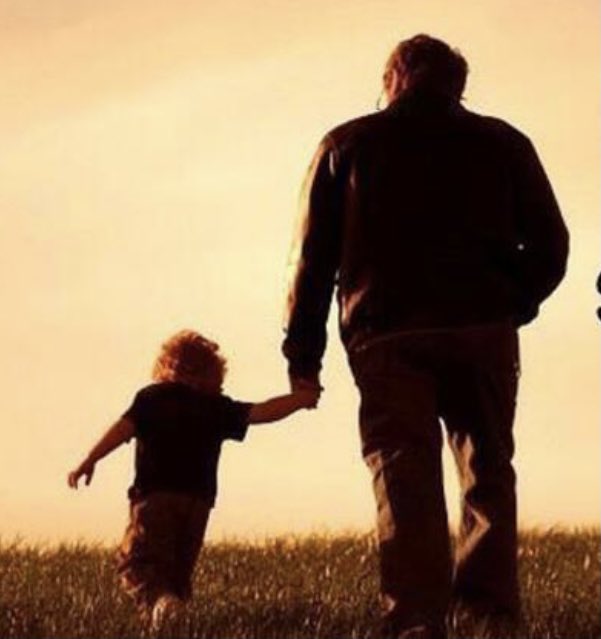 Tüm babalarımızın,baba adaylarımızın günü kutlu olsun.   #babalargunu                                         #pazar