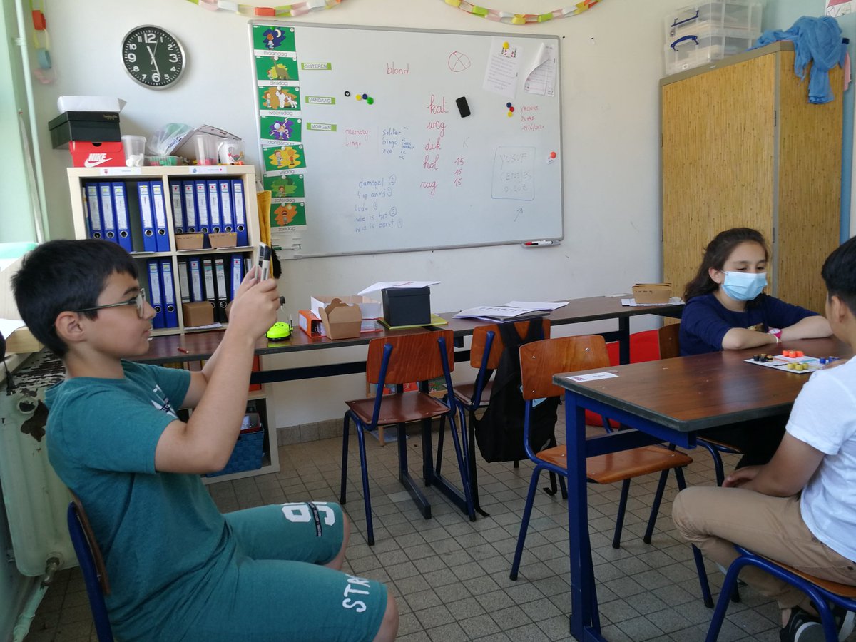 nineviaene's tweet photo. #Motivation = Last games to be made, last recordings, last double check of the boxes,... on a SUNDAY afternoon! My kids rock! πͺ
#rethinkPlastics https://t.co/FW2sLLosPL