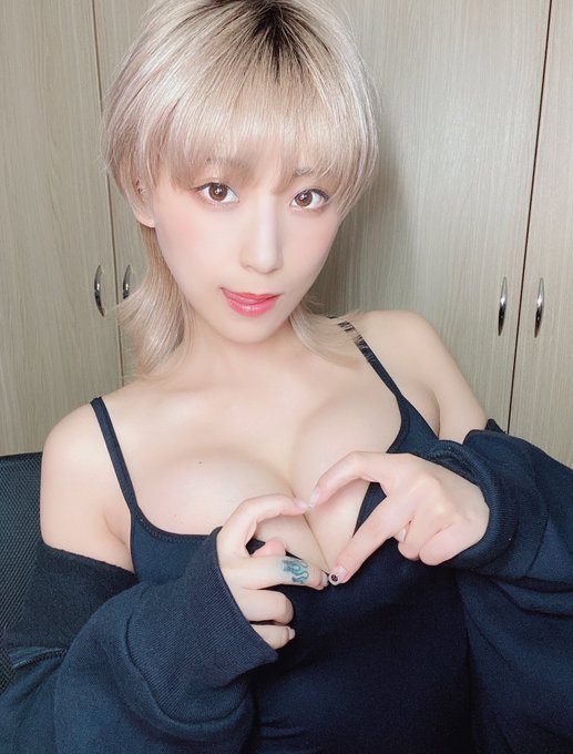 Twitterのコスプレ画像19