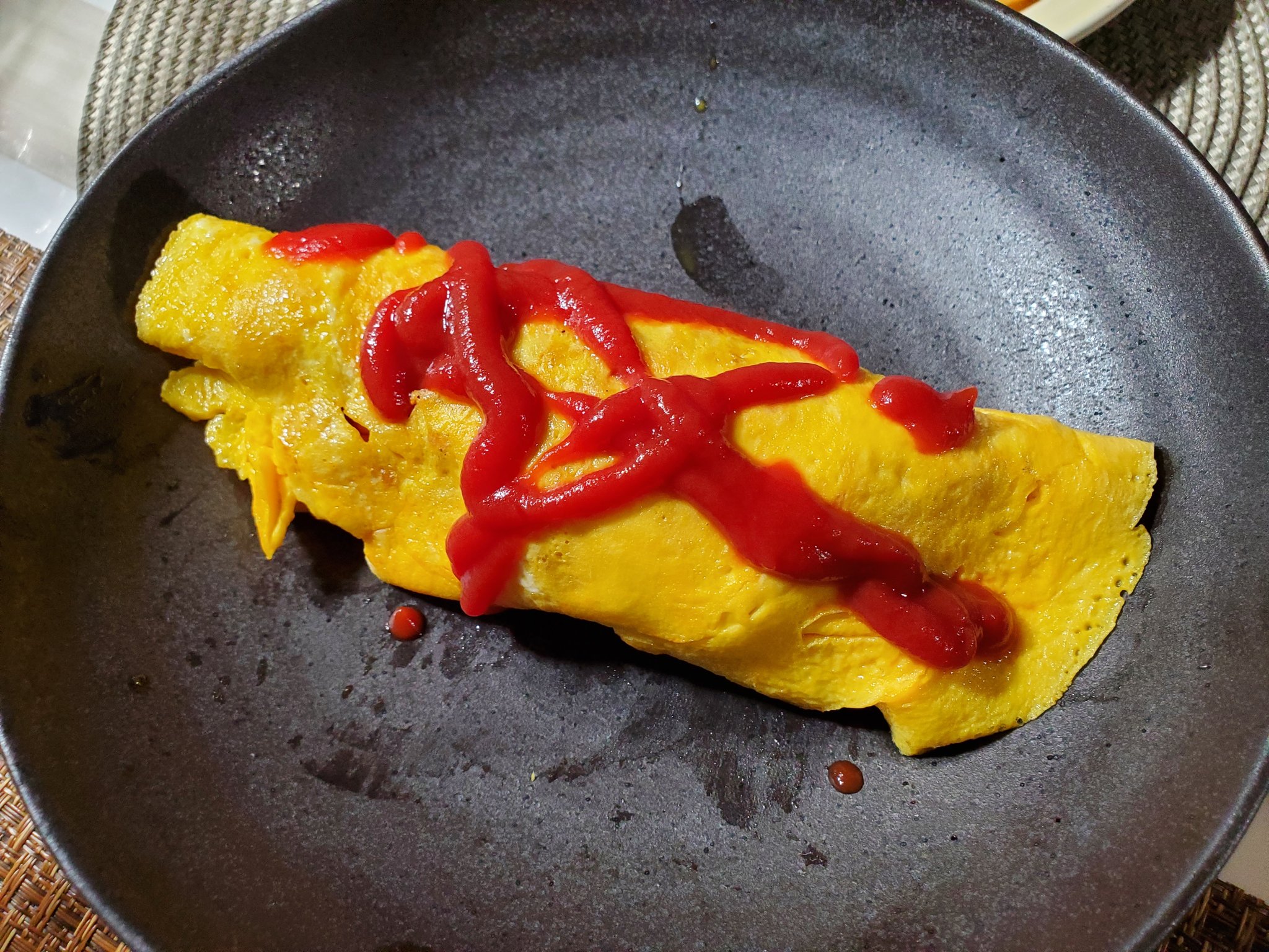 ダンディ坂野 よるげっつ 父の日に長女はオムライス 長男は折り紙でお花作ってくれましたよ ドント クライ T Co Fmvdirvkt2 Twitter