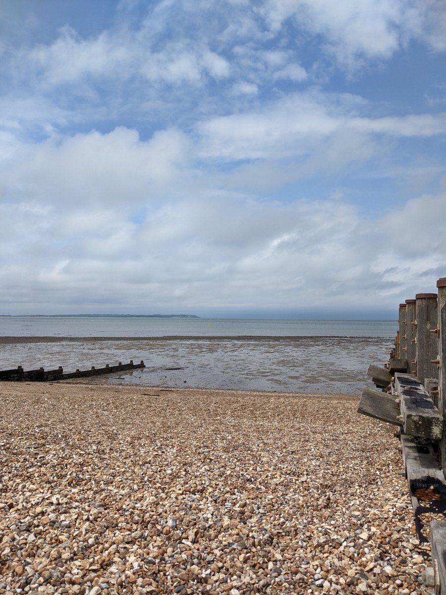 Roberts24Ms's tweet photo. Bit different to last weekend in Whitstable, but warm in the sun with lunch from wonderful @WindyCornerS served by beautiful Cyd and her colleague, thank you. https://t.co/siHBb3zeey