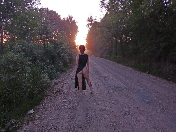 Which photo do you like more?🥰 I'm just in awe of the first one!💥💥💥 Full set - https://t.co/kW1KSOi1yX #onlyfans<a href="/tag/teen"class="tags"><span>#teen</span></a><a href="/tag/flashinginpublic"class="tags"><span>#flashinginpublic</span></a><a href="/tag/onlyfans"class="tags"><span>#onlyfans</span></a><a href="/tag/onlyfansmodel"class="tags"><span>#onlyfansmodel</span></a>