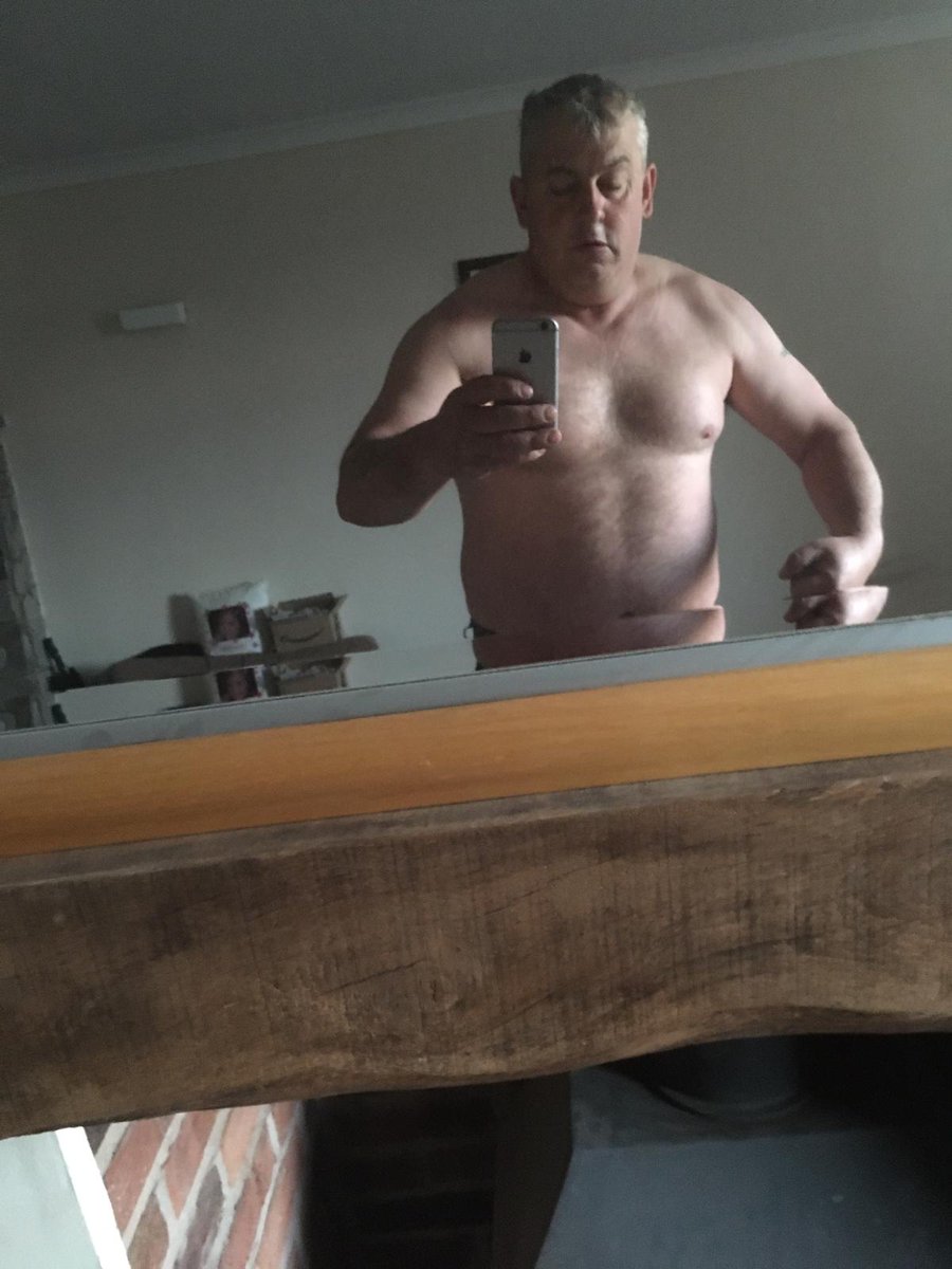 CallaghanDean's tweet image. Happy fathers day @Bernieflappers your the best you machine 👊