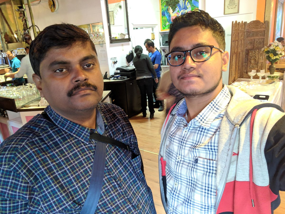 RG_Rittick's tweet photo. @usemycards Dad,you are the strongest, most generous, most caring father a person could have. I’m humbled and grateful to have you in my life, and if I can get through this speech without crying,we’ll call it a triumph.
I want to gift a smartwatch that can monitor my dad's health.
#UseMyCard https://t.co/gNvG4AeT2x