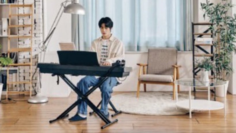 jaehvunism's tweet image. jaehyun playing the piano on 'spend the day with jaehyun', 'relay cam', and 'nct 127 daily life'