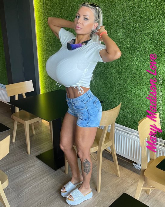 🌸 Happy Sunday everyone☺️  #follow #instagood #photooftheday #picoftheday #love #followme https://t.<a href="/tag/follow"class="tags">#follow</a><a href="/tag/instagood"class="tags">#instagood</a><a href="/tag/love"class="tags"><span>#love</span></a><a href="/tag/photooftheday"class="tags"><span>#photooftheday</span></a><a href="/tag/picoftheday"class="tags"><span>#picoftheday</span></a><a href="/tag/followme"class="tags"><span>#followme</span></a>